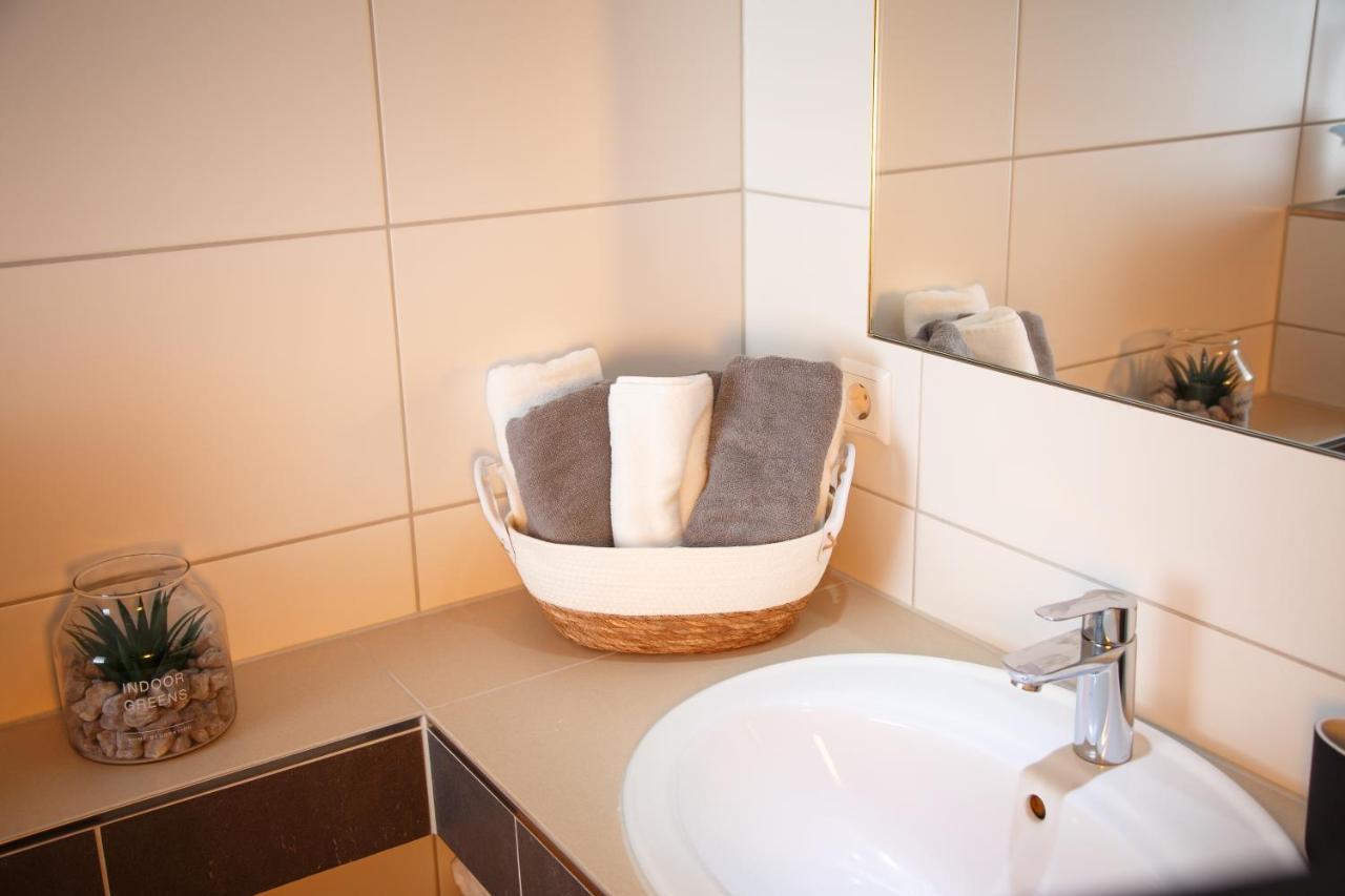 Winetime - Modern - Fuer 6 - Boxspringbetten - Zentral Bellheim Extérieur photo
